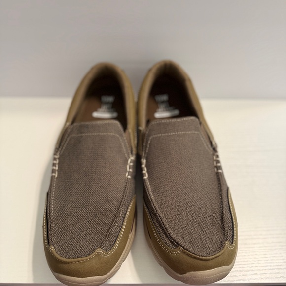 🆕 George Men’s 13W Slip-On Memory Foam Loafers Khaki/ Brown – Comfort Casual - Picture 6 of 15